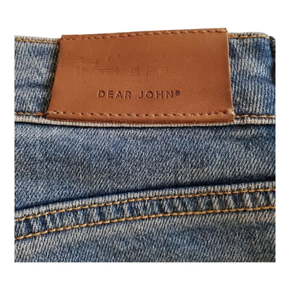 DEAR JOHN SZ 31 BLAIRE STRAIGHT LEG Stretch Distressed Cuffed 5Pocket Blue Jeans
